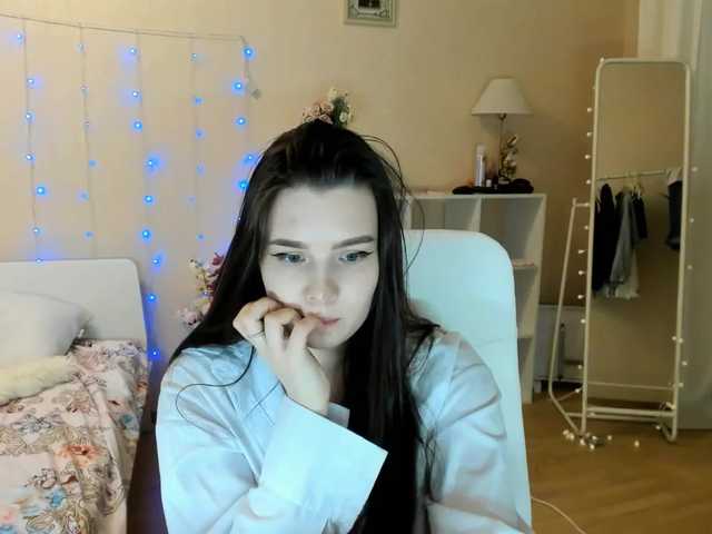 Zrzuty ekranu transmisji ToriLoon