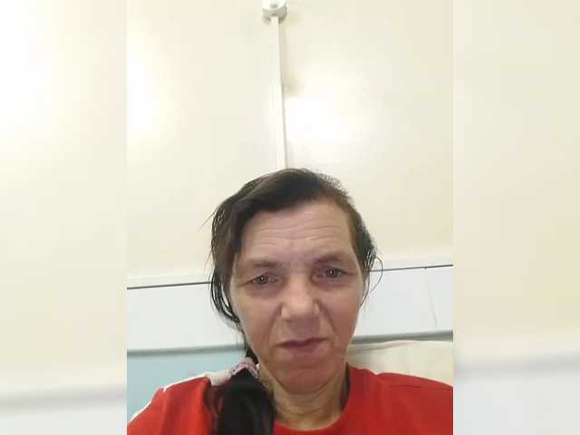 Zrzuty ekranu transmisji TouchMeNowww