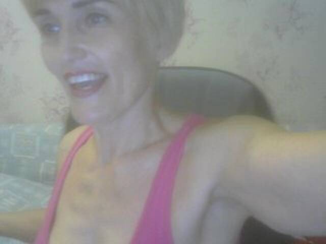 Zrzuty ekranu transmisji Irusechka