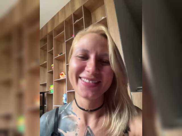 Zrzuty ekranu transmisji Twins666