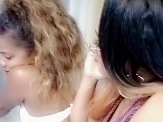 Erotyczny czat wideo Twinsexgirl