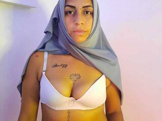 Erotyczny czat wideo UmaKumar