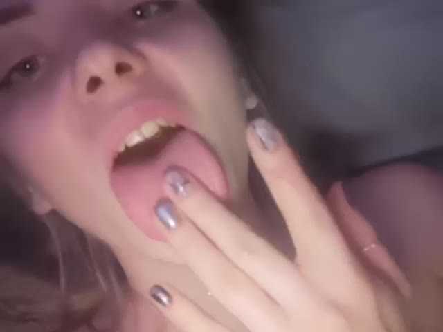 Zrzuty ekranu transmisji Unicporn