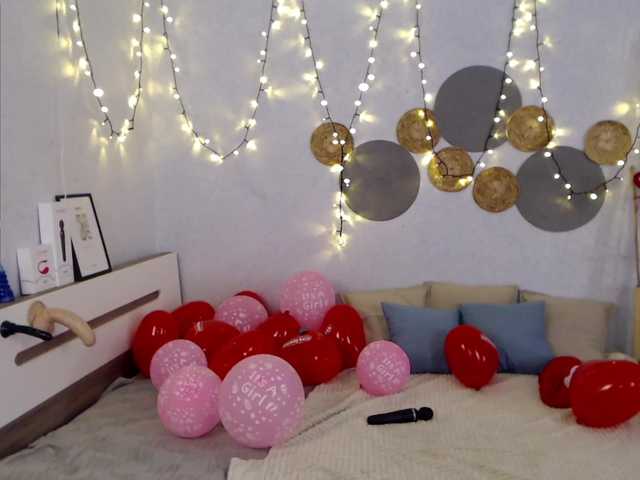 Zrzuty ekranu transmisji UniRubi