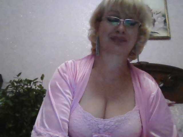 Zdjęcia _mamasita_ Greetings, my dears: * Welcome im my room. I will be glad to your attention and gifts :)