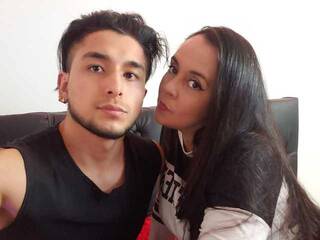 Erotyczny czat wideo Vaio-Liam