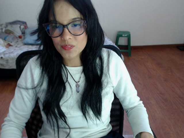 Zdjęcia valak133 ❤️25 nakedtokenspls play with me pls Help me to have a big orgasm.❤️ #squirt #colombia #latina #glasses#c2c