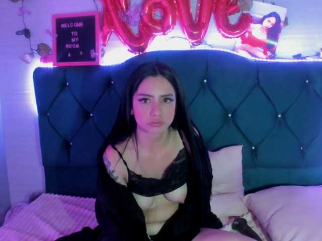 Zdjęcia valentinalitt Hi guys happy day♥♥♥#new#latina#anal#pussy#deepthroat#squirt