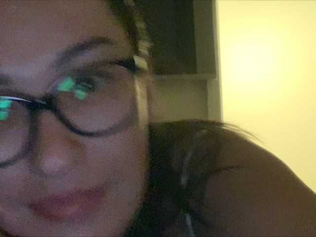 Zrzuty ekranu transmisji valerylove