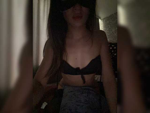 Zrzuty ekranu transmisji Vanessa-25