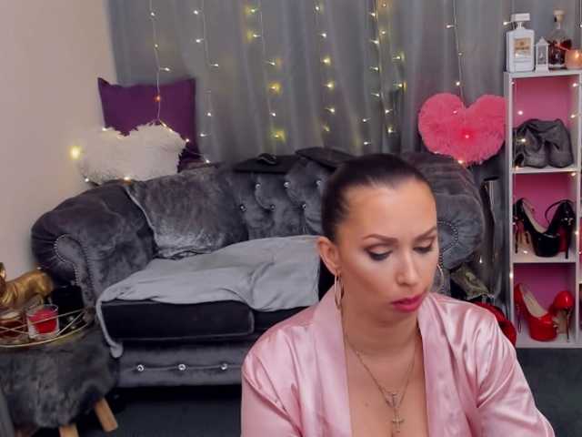 Zrzuty ekranu transmisji VanessaMyers