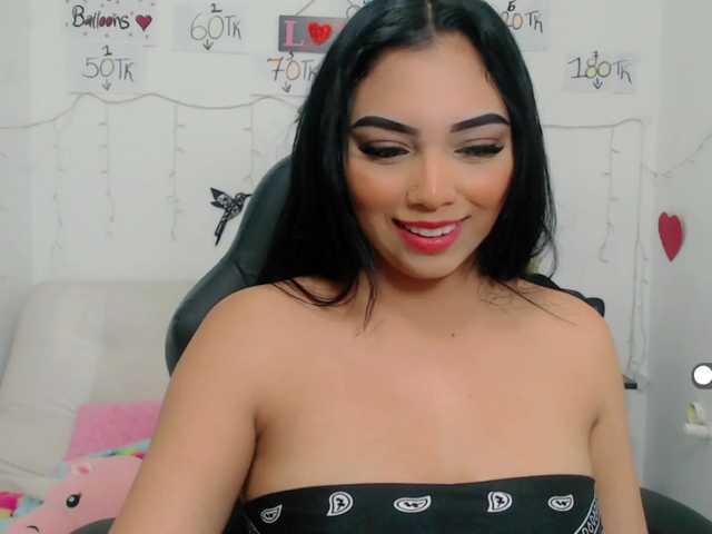 Zrzuty ekranu transmisji vanisha_sexy