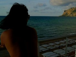 Erotyczny czat wideo VeLLxXx06