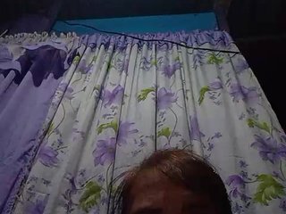 Erotyczny czat wideo VelvetRose1