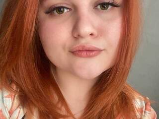 Erotyczny czat wideo Vendy-Witch