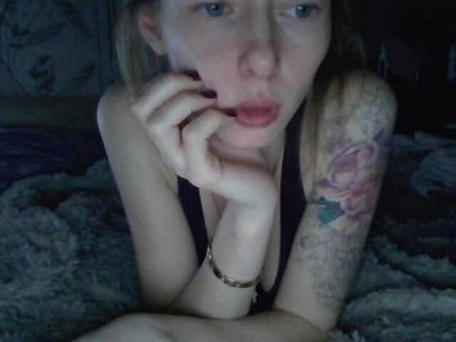 Zrzuty ekranu transmisji Ladadada