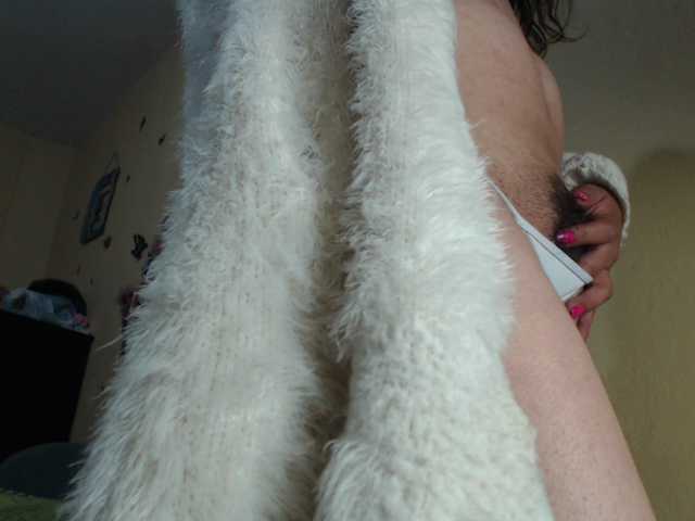 Zrzuty ekranu transmisji veryhotxxx