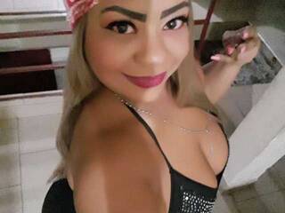 Erotyczny czat wideo sweetsquirt4u