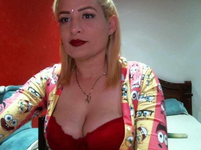 Zdjęcia VickyPink I have prepared for you many surprises and fun filled with hot mischief. Come have fun with me. @remain Show Boobs...