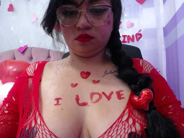 Zdjęcia VictoriaWill Hot sexy girl, lets have some fun! - Multi-Goal : Play boobs!! #bigboobs #latina #new #bigass #pantyhose