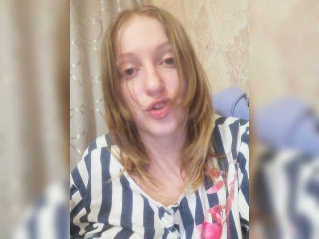 Zrzuty ekranu transmisji Viktoria-play