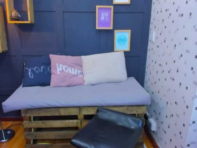 Zrzuty ekranu transmisji violet-stone1