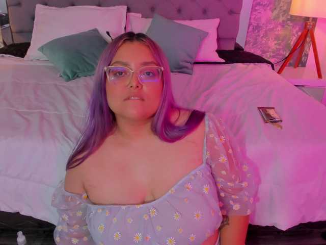 Zrzuty ekranu transmisji Violetaflorez