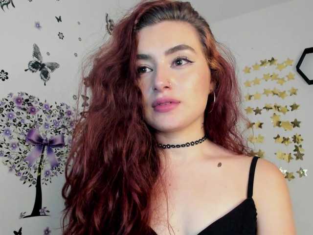 Zdjęcia violetwatson- Today I am very playful, do you want to come and try me! Goal: 1500 tokens