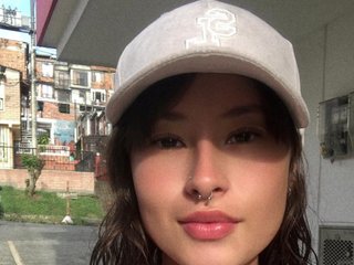 Erotyczny czat wideo Vynessia-Nox