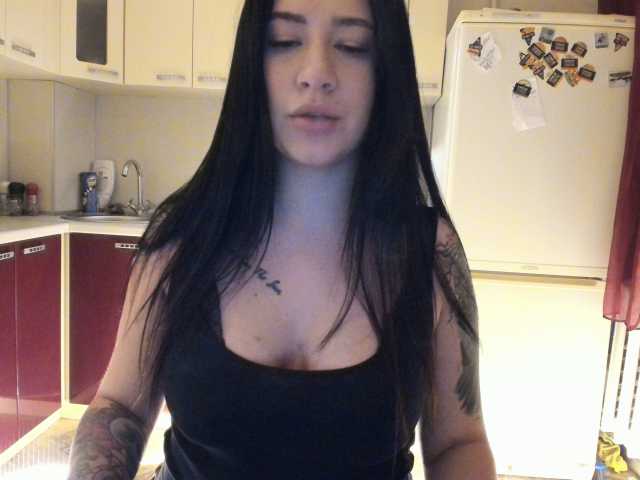 Zdjęcia WetDiffy ***Alice)add to friends.I want to cum with you in pvt .CLICK ON THE BUTTON "LOVE"