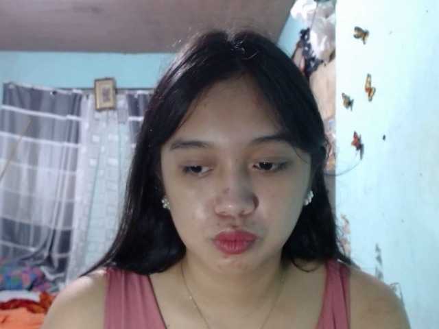 Zrzuty ekranu transmisji MsKittyRed