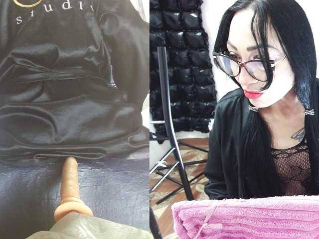 Zrzuty ekranu transmisji wildblackhair-9