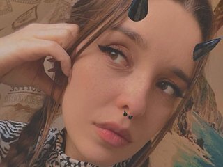 Erotyczny czat wideo WildKari