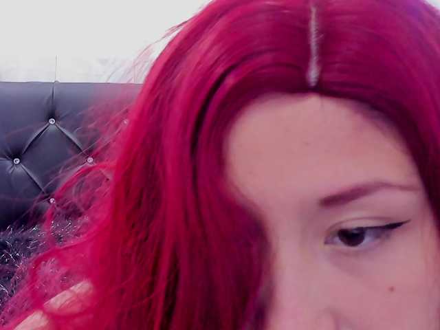 Zdjęcia Willow-Red Welcome Dear! ♥ #Vibe With Me #Cam2Cam Prime #Bailar #Desnudarse #Disfrutar