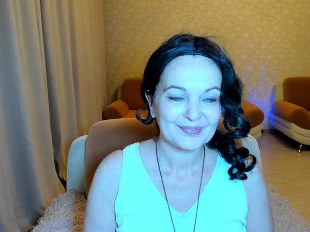 Zrzuty ekranu transmisji WitchBlueRose