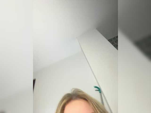 Zdjęcia -Riviera- Hi :) invite me in prv for great and hot show. I love prvs so much. pm 200. No c2c. Only full prv, prepayment 99. Lovense 50 and 101