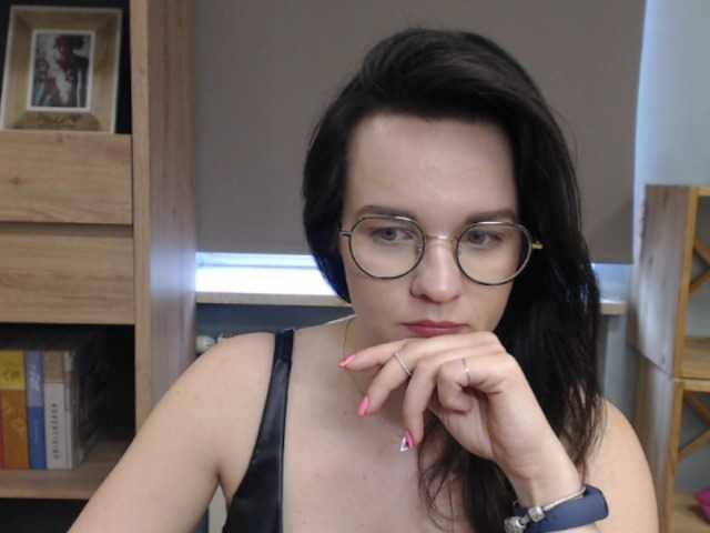 Zdjęcia xBellahot Let's make this day hornier :* #tease #cfnm #domina #sweet #natural #sexy #feet #armpits #fetish #dirtytalk #fantasy #roleplay #sissytraining #cuckold #joi #cei #cbt #sph