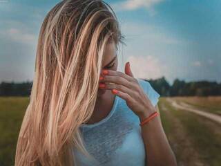 Erotyczny czat wideo XCHLOE69X