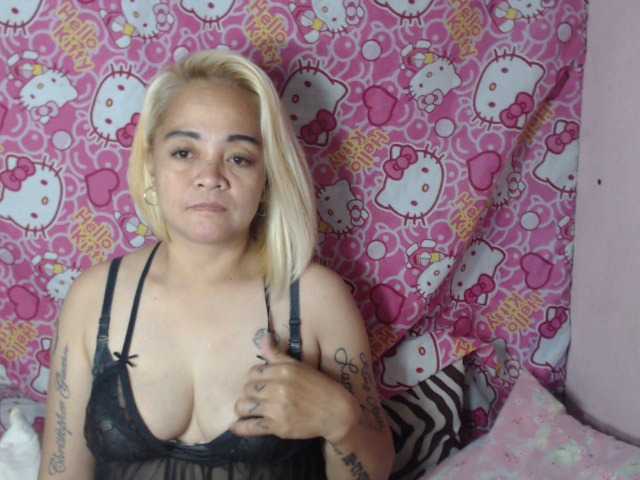 Zrzuty ekranu transmisji XCHLOE69X