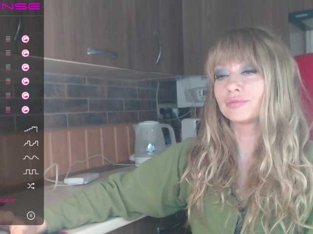 Zrzuty ekranu transmisji RrredQueen