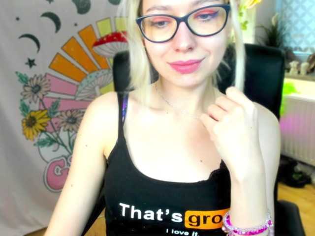 Zdjęcia xxHeidiLove #joi #tease #cei #sissy #sph #cbt #young #girl #hot #cute #natural #healthy #ahegao #ass #english #german #lovense #cuckold