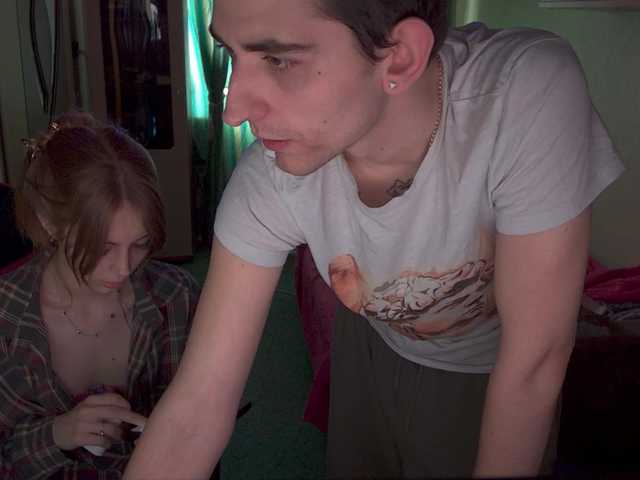 Zrzuty ekranu transmisji xxxparadisexxx