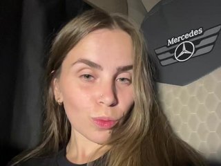 Erotyczny czat wideo LolaSexxx
