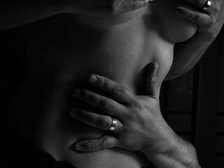 Erotyczny czat wideo YaraHotCandy