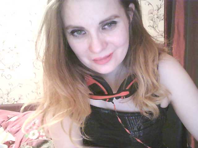 Zrzuty ekranu transmisji MistressSexologinia
