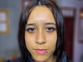 Erotyczny czat wideo Yessica-montero