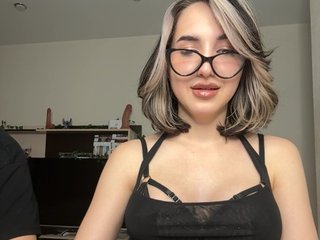 Erotyczny czat wideo Honey_buns