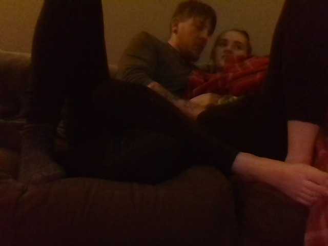 Zrzuty ekranu transmisji youngsubfun