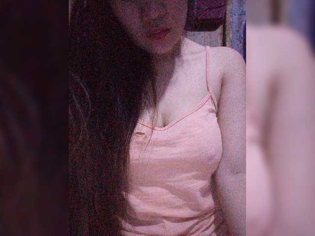 Zrzuty ekranu transmisji your-sweet-pinay
