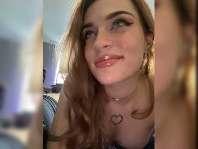 Zrzuty ekranu transmisji YourBunny69